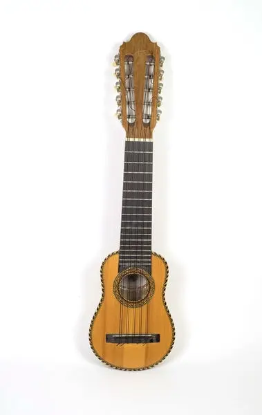 Charango min